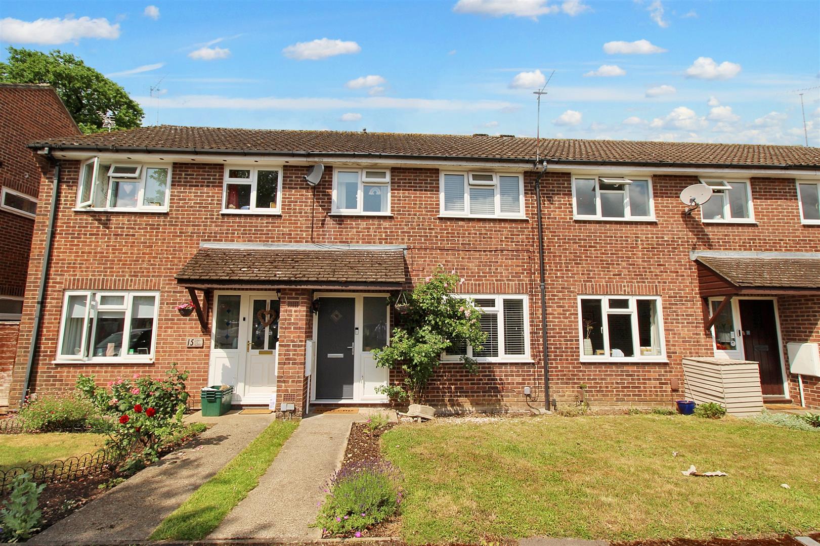 3 bed property in Lucey Close, Reading